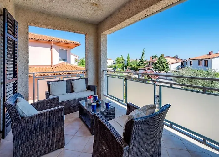 With Private Pool * Пула