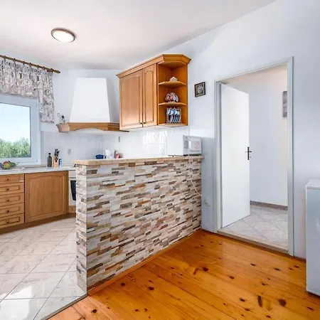 With Private Pool Apartment Pula