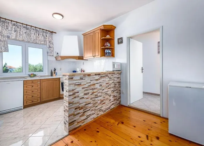 With Private Pool Apartment Pula